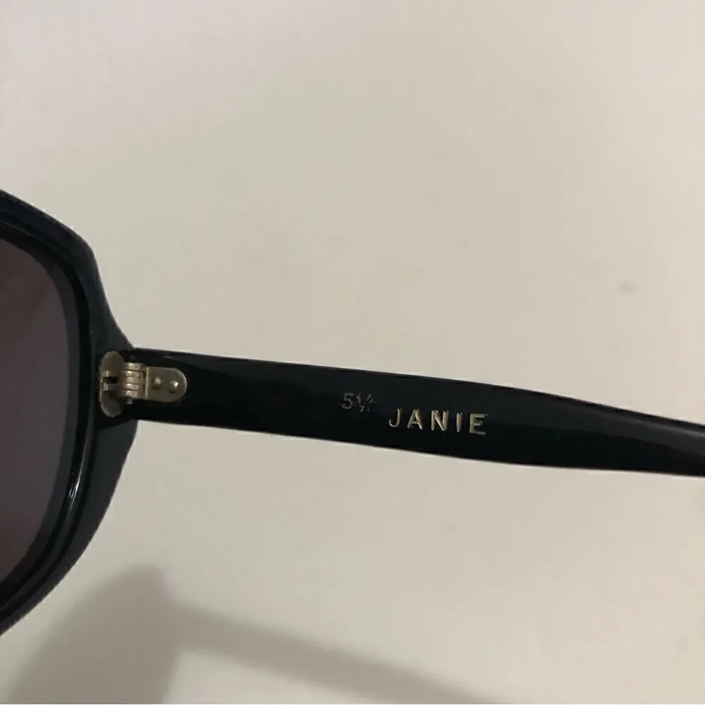 regency boutique black retro sunglasses